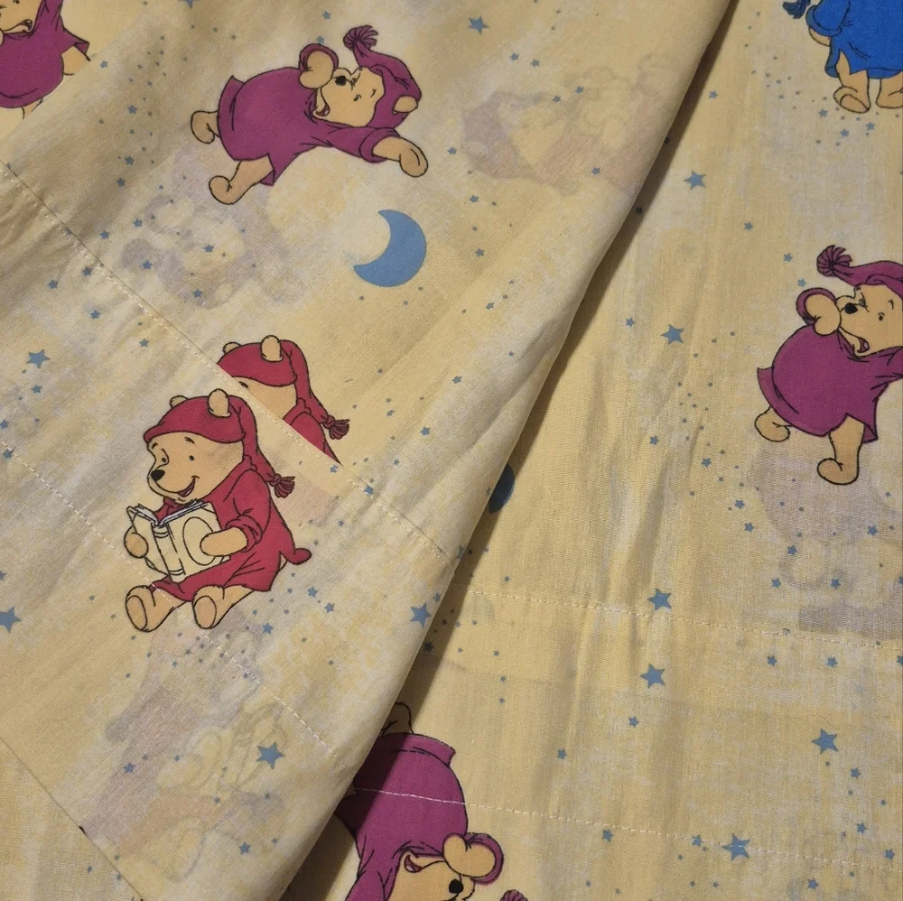 Vintage DISNEY Winnie The Pooh Valance Curtain